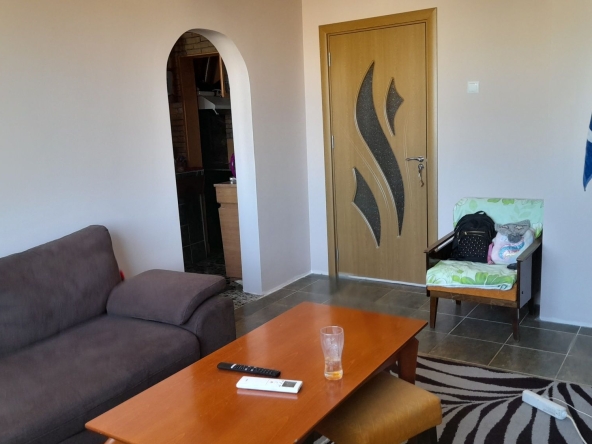 Тристаен апартамент в Добрич, Дунавите - 80 кв.м за 625 €/кв.м - Снимка #1