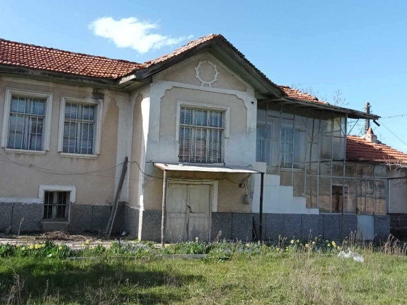 Къща в с. Старосел, Област Пловдив - 90 кв.м за 367 €/кв.м - Снимка #1