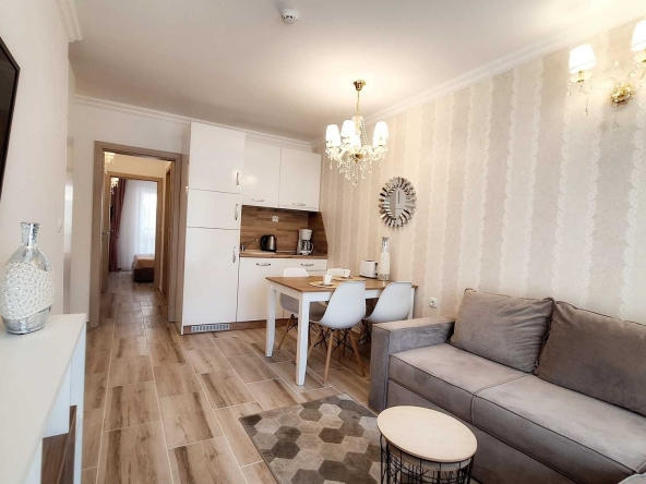 Дава се под наем Двустаен апартамент в к.к. Слънчев бряг - 56 кв.м за 350 € - Снимка #1