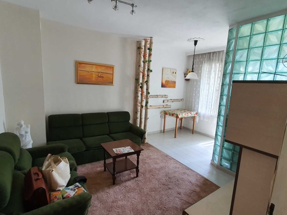 Дава се под наем Тристаен апартамент в Варна, Аспарухово - 77 кв.м за 450 € - Снимка #1