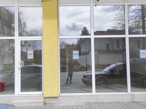 Дава се под наем Магазин в Севлиево - 60 кв.м за 498.27 € - Снимка #1
