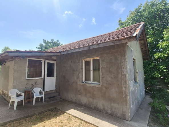 Къща в Варна, Възраждане 4 - 60 кв.м за 1200 €/кв.м - Снимка #1