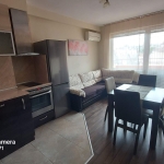 Дава се под наем Тристаен апартамент в Варна, Базар Левски - 65 кв.м за 459 € - Снимка #1