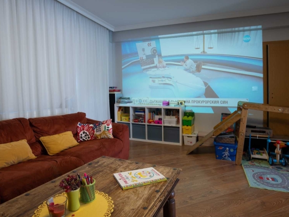 Четиристаен апартамент в Велико Търново, Стара част - 158 кв.м за 1361 €/кв.м - Снимка #1