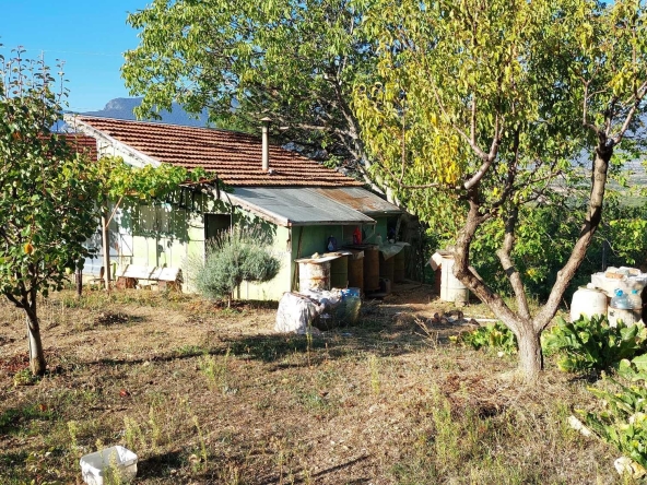 Къща в Враца, Студентски град - 30 кв.м за 442 €/кв.м - Снимка #1