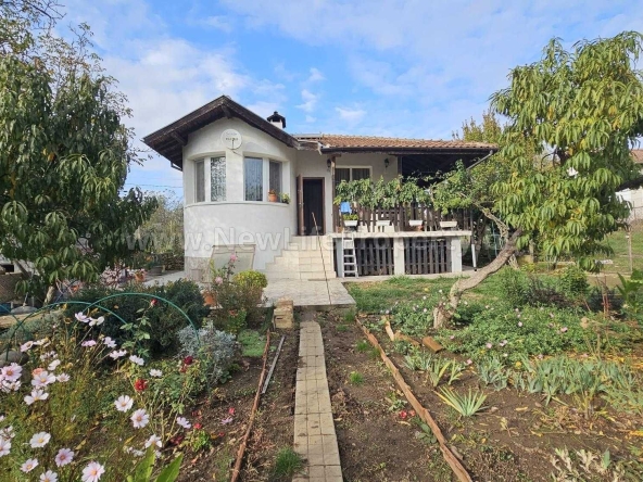 Къща в с. Драчево, Област Бургас - 80 кв.м за 1388 €/кв.м - Снимка #1