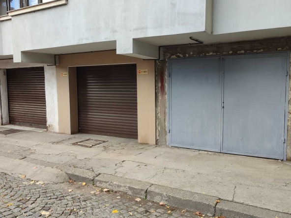 Дава се под наем Склад в Пловдив, Централна гара - 19 кв.м за 102 € - Снимка #1