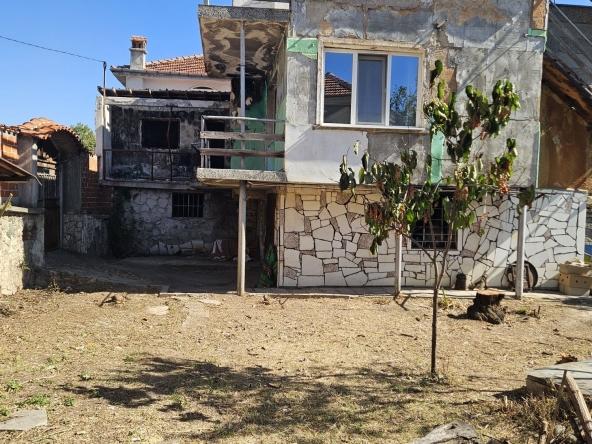 Къща в с. Горнослав, Област Пловдив - 80 кв.м за 510 €/кв.м - Снимка #1