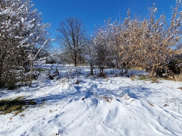 Парцел в Казанлък - 840 кв.м за 31 €/кв.м - Снимка #1