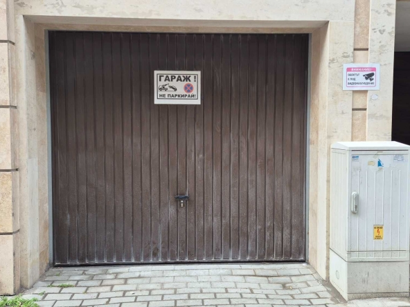 Дава се под наем Гараж / Паркомясто в Варна, Галата - 15 кв.м за 149.43 € - Снимка #1