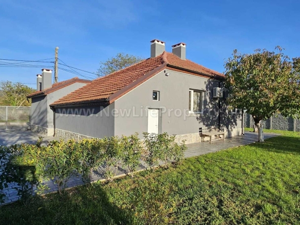Къща в с. Гюльовца, Област Бургас - 108 кв.м за 850 €/кв.м - Снимка #1