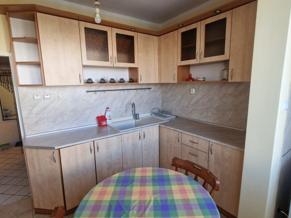 Дава се под наем Тристаен апартамент в Варна, Младост 1 - 60 кв.м за 306 € - Снимка #1