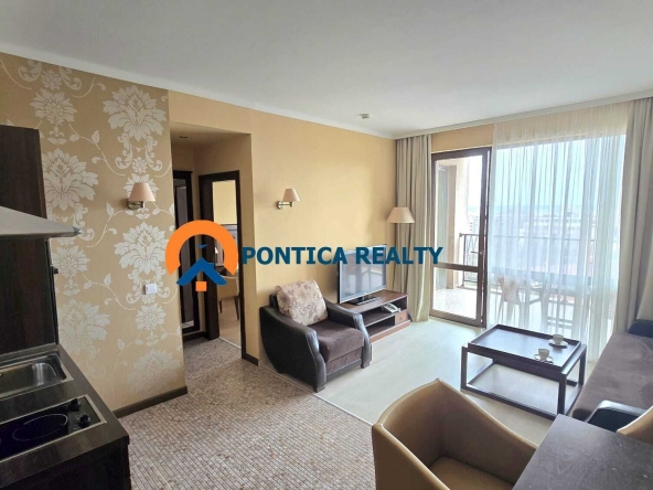 Двустаен апартамент в к.к. Слънчев бряг - 68 кв.м за 686 €/кв.м - Снимка #1