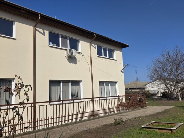 Промишлена сграда в Силистра, Промишлена зона - Юг - 900 кв.м за 453 €/кв.м - Снимка #1