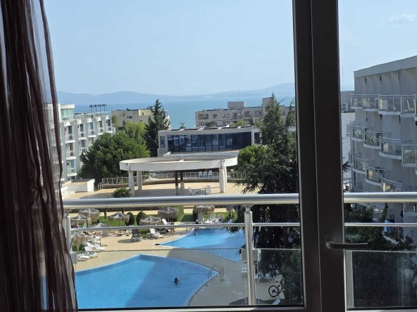 Двустаен апартамент в Бургас, Сарафово - 57 кв.м за 984 €/кв.м - Снимка #1