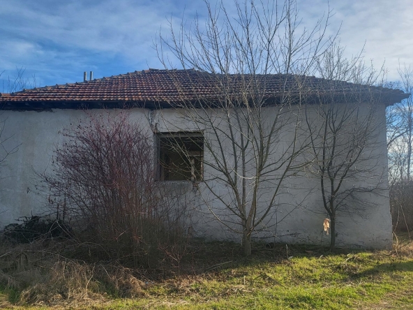 Къща в с. Мирово, Област Стара Загора - 100 кв.м за 426 €/кв.м - Снимка #1