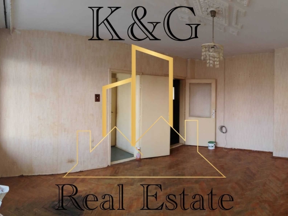 Тристаен апартамент в Разград, Център - 84 кв.м за 1124 €/кв.м - Снимка #1