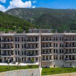 Двустаен апартамент в Карлово - 76 кв.м за 11 €/кв.м - Снимка #1