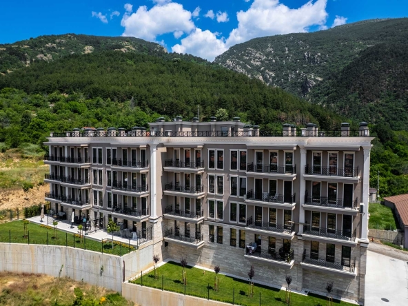 Четиристаен апартамент в Карлово - 119 кв.м за 1503 €/кв.м - Снимка #1