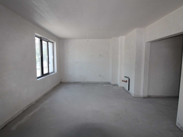 Двустаен апартамент в Пловдив, Кършияка - 67 кв.м за 2014 €/кв.м - Снимка #1