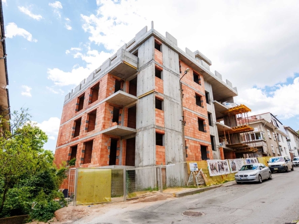 Тристаен апартамент в Стара Загора, Център - 88 кв.м за 1445 €/кв.м - Снимка #1