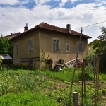 Къща в Етрополе - 70 кв.м за 693 €/кв.м - Снимка #1