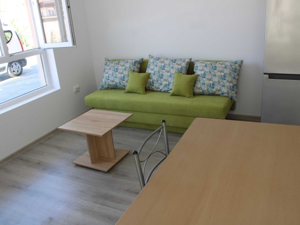 Дава се под наем Ателие в Пловдив, Остромила - 40 кв.м за 280.5 € - Снимка #1