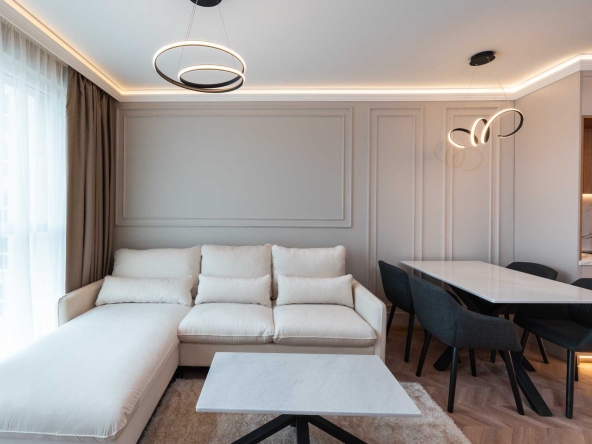 Двустаен апартамент в Пловдив, Кючук Париж - 71 кв.м за 1957 €/кв.м - Снимка #1