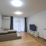 Дава се под наем Тристаен апартамент в София, Оборище - 120 кв.м за 797.64 € - Снимка #1