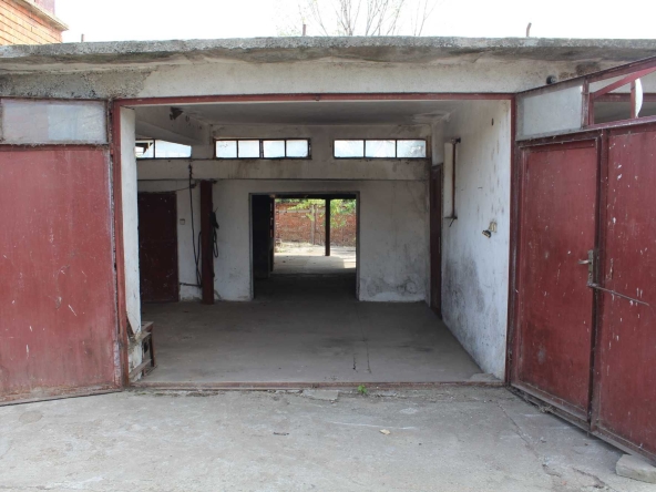 Къща в Сунгурларе - 343 кв.м за 36 €/кв.м - Снимка #1