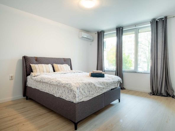 Дава се под наем Двустаен апартамент в Русе, Алеи Възраждане - 50 кв.м за 612 € - Снимка #1