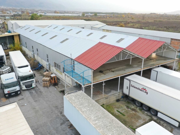 Дава се под наем Склад в с. Рупите, Област Благоевград - 14500 кв.м за 498.27 € - Снимка #1