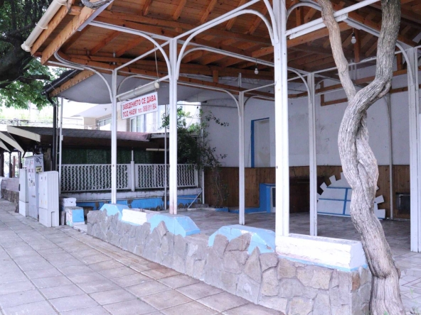 Дава се под наем Заведение в Царево - 50 кв.м за 1020 € - Снимка #1