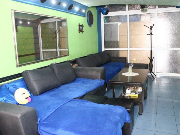 Дава се под наем Етаж от къща в Шумен, Болницата - 50 кв.м за 127.5 € - Снимка #1