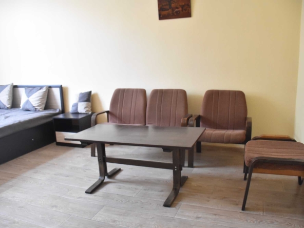 Дава се под наем Двустаен апартамент в Казанлък - 62 кв.м за 219.3 € - Снимка #1