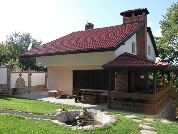 Къща в с. Цветкова бара, Област Монтана - 90 кв.м за 1445 €/кв.м - Снимка #1