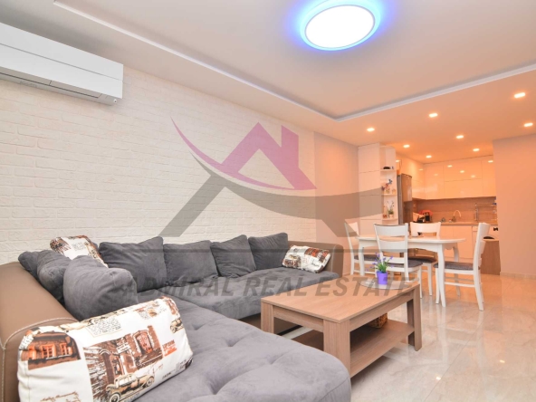 Двустаен апартамент в Варна, Бриз - 76 кв.м за 3093 €/кв.м - Снимка #1