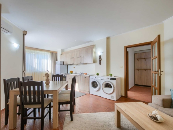 Двустаен апартамент в Несебър - 79 кв.м за 1066 €/кв.м - Снимка #1