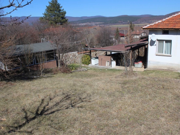 Къща в с. Чеканчево, Област София-област - 90 кв.м за 1223 €/кв.м - Снимка #1