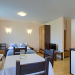 Дава се под наем Едностаен апартамент в Свети Влас - 48 кв.м за 382.5 € - Снимка #1