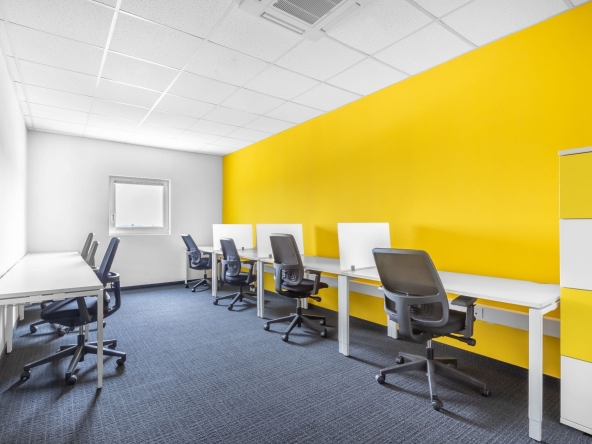 Дава се под наем Офис в София, Летище София - 10 кв.м за 67.83 € - Снимка #1