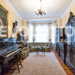 Дава се под наем Многостаен апартамент в Варна, Център - 210 кв.м за 900 € - Снимка #1