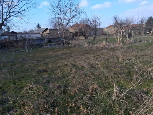 Парцел в с. Първомайци, Област Велико Търново - 800 кв.м за 27 €/кв.м - Снимка #1