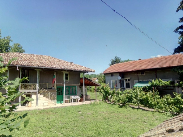 Къща в с. Балкански, Област Разград - 60 кв.м за 527 €/кв.м - Снимка #1