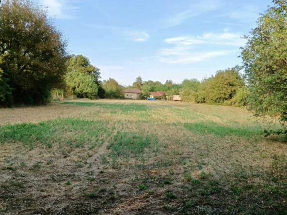 Парцел в с. Къпиново, Област Велико Търново - 1870 кв.м за 13 €/кв.м - Снимка #1