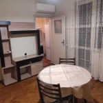 Дава се под наем Тристаен апартамент в Габрово, Център - 75 кв.м за 178.5 € - Снимка #1