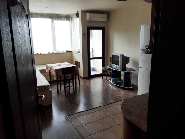 Тристаен апартамент в София, Люлин 7 - 96 кв.м за 2032 €/кв.м - Снимка #1