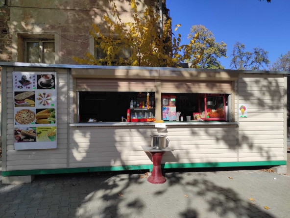Дава се под наем Заведение в Хисаря - 15 кв.м за 51 € - Снимка #1