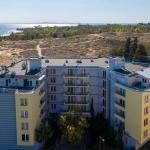 Тристаен апартамент в Несебър - 195 кв.м за 549 €/кв.м - Снимка #1