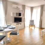 Дава се под наем Тристаен апартамент в София, Драгалевци - 109 кв.м за 1146.99 € - Снимка #1